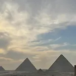Bastet Pyramids View Apartment